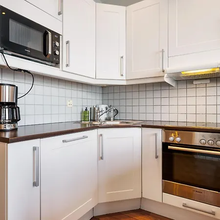 Seafront With Parking And Self Check-in! Apartment Bergen