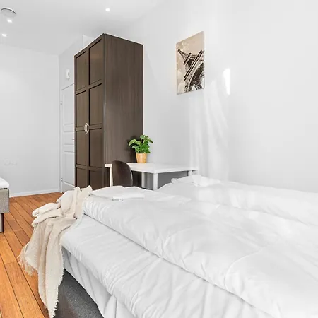 Apartment Seafront With Parking And Self Check-in!